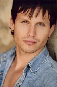 фото Тамаш Менихарт