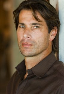 фото Фрэнк Корона