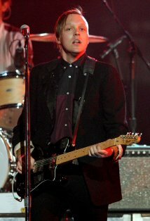 фото Уин Батлер