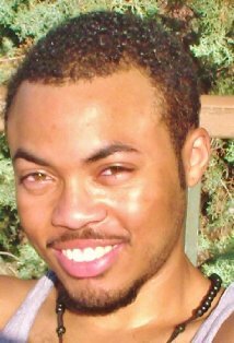 фото Уайатт Грэй