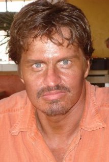 фото Брэдли Хартлип