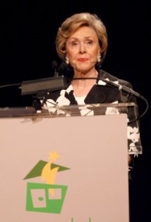 фото Джоан Ганз Куни