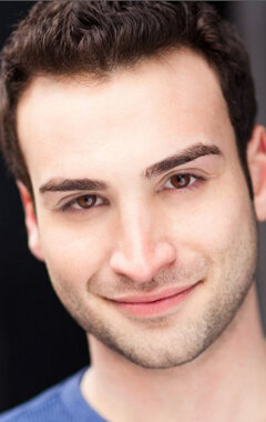 фото Харли Янофф