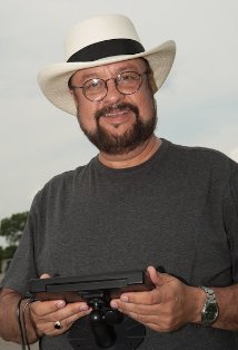 фото Роберт Аланиз