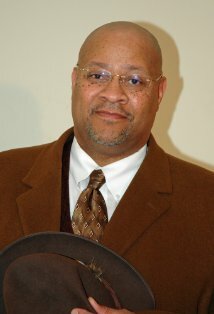 фото Карл Е. Брукс