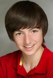 фото Люк Бич