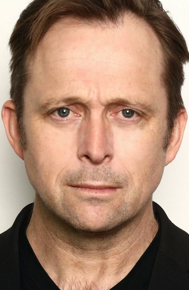 фото Том Биннс