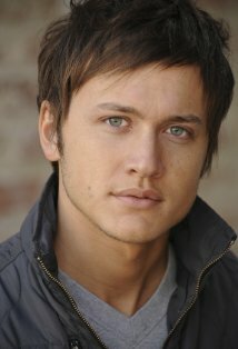 фото Аарон Хоул