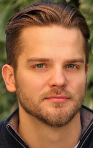 фото Т.Дж. Линнард