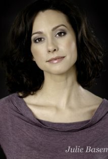 фото Джули Басем
