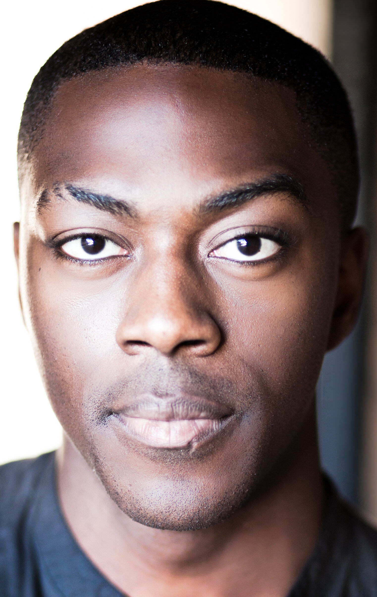 фото Дэвид Аджала