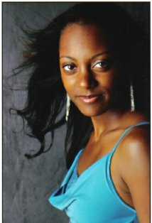 фото Киана Джонс