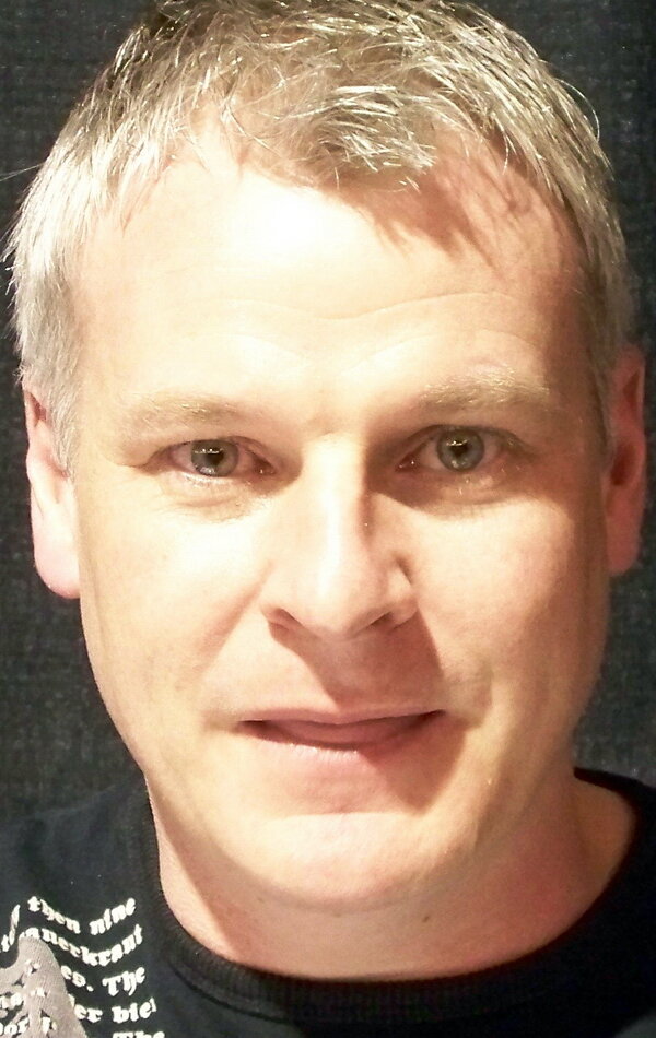 фото Харви Стивенс