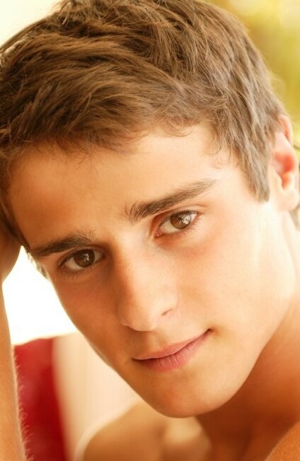 фото Кеану Фариа