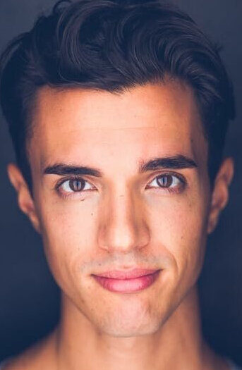 фото Джеймс Мойер