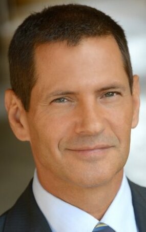 фото Томас Калабро