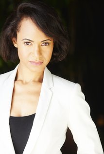 фото Кара Рикеттс