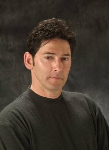 фото John Mengatti