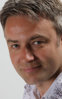 фото Ник Артурс