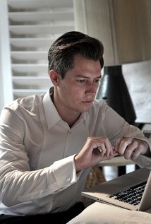 фото Steven Corfe