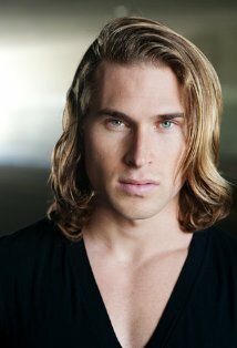 фото Брайан Макгоун