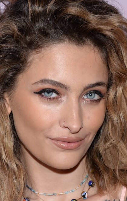 фото Пэрис Джексон