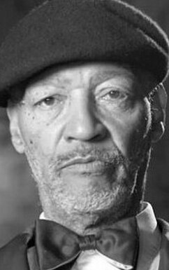 фото Батч Уоррен