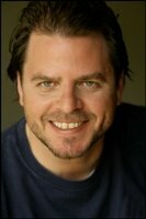 фото Кенни Логсдон