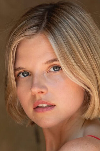 фото Ана Мулвой-Тен