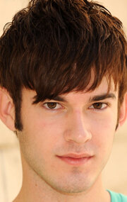 фото Бреннан Хиллард