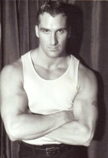 фото Джон Анторино