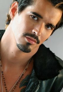 фото Даррен Фой