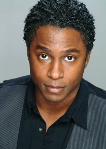 фото Джеффри Симмонс