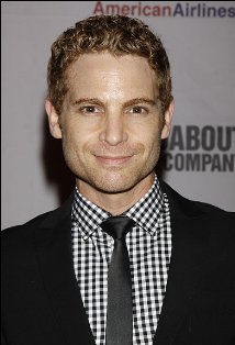 фото Ваю О’Доннелл