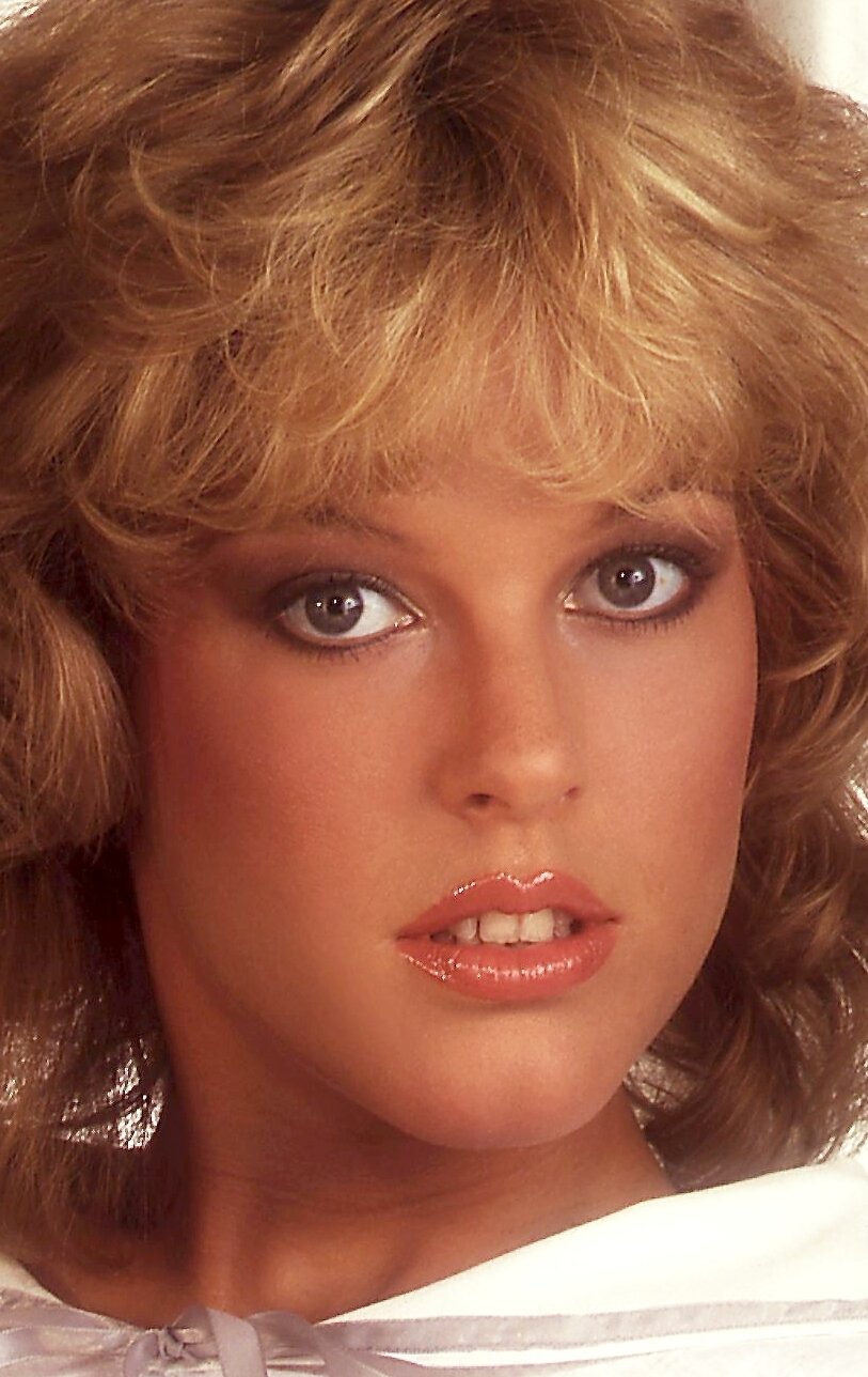 фото Конни Брайтон