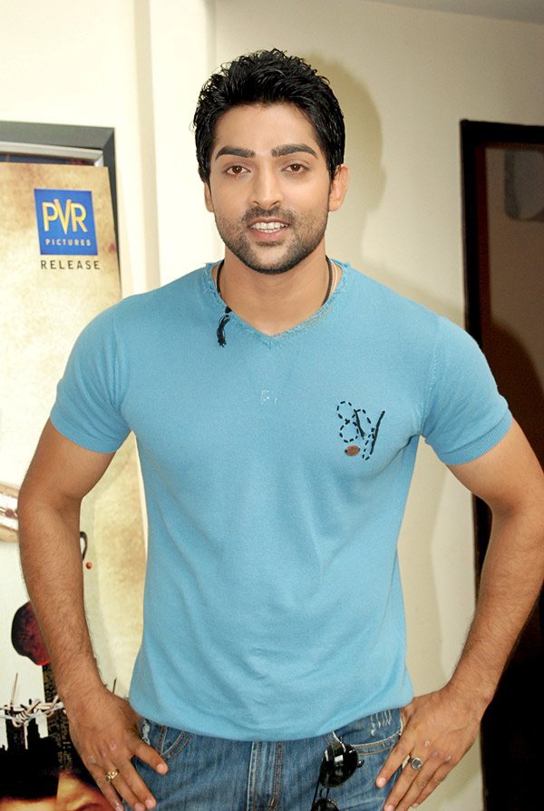 фото Адхвик Махаджан