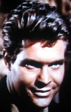 фото Генри Кэппс