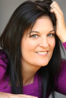 фото Эйприл Аудья