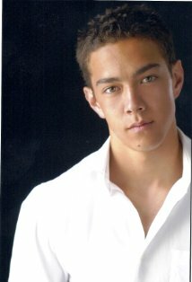 фото Эндрю Паттисон