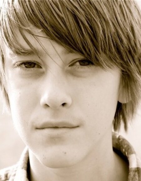 фото Ривер Шилдс