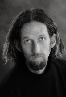 фото James Pelican