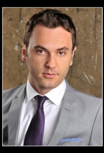 фото Ariot Myrtaj