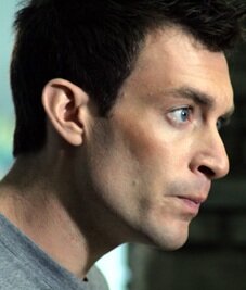 фото Крис Кусано