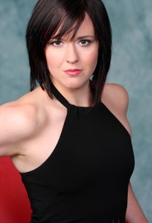 фото Леа Джеймс