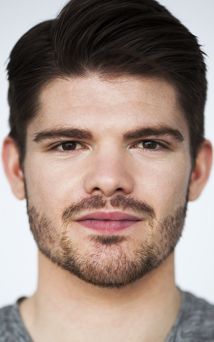 фото Габриэль Майе