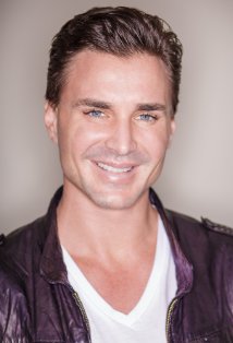 фото Адам Барр