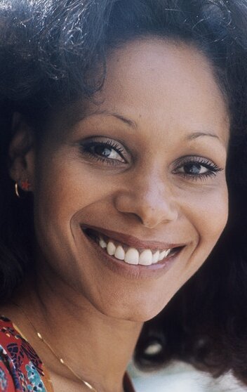 фото Анназетт Чейз