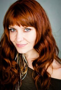 фото Моника Олив