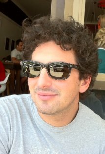 фото Джош Батт