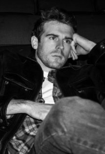 фото Джон-Майл Дамато